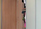 Der fertige Kleiderschrank